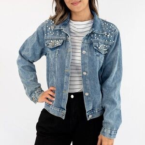 New Collection Pearl Embroidered Denim Trucker Jacket. Medium. NWT.